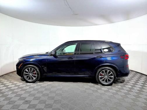 Carbon Black Metallic 2024 BMW X5 xDrive40i