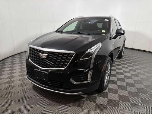 Stellar Black Metallic 2020 Cadillac XT5 Premium Luxury