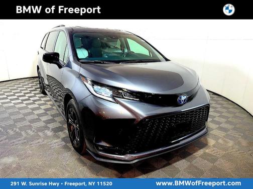 2025 Toyota Sienna XSE 7 Passenger