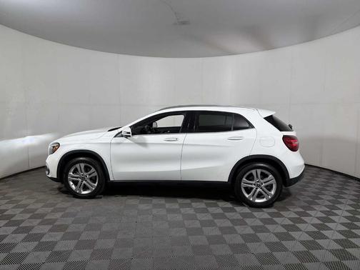 Polar White 2020 Mercedes-Benz GLA 250 Base 4MATIC