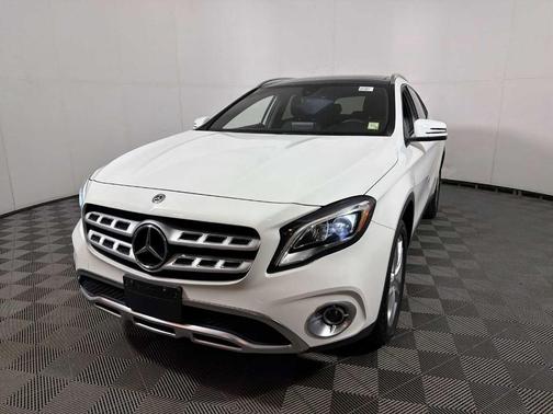 Polar White 2020 Mercedes-Benz GLA 250 Base 4MATIC