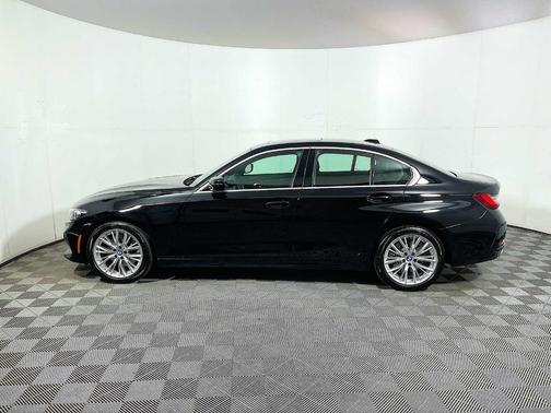 2024 BMW 330 i xDrive