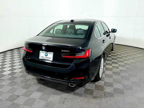 2024 BMW 330 i xDrive