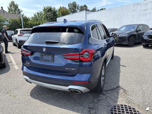 Phytonic Blue Metallic 2023 BMW X3 xDrive30i