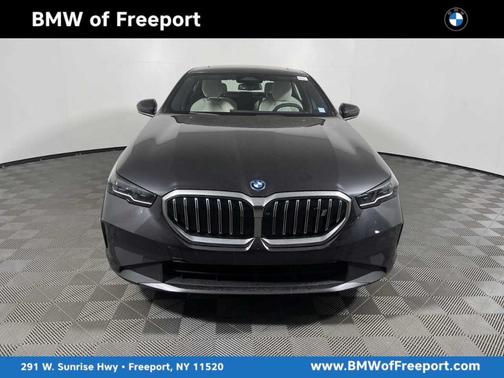 2025 BMW i5 xDrive40