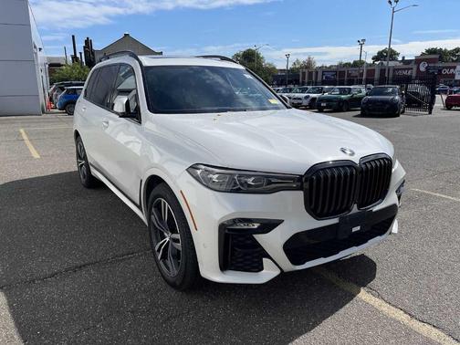 2021 BMW X7 xDrive40i