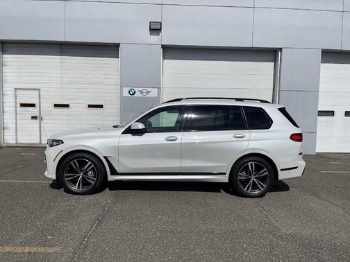 2021 BMW X7 xDrive40i