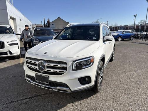 2023 Mercedes-Benz GLB 250 Base 4MATIC