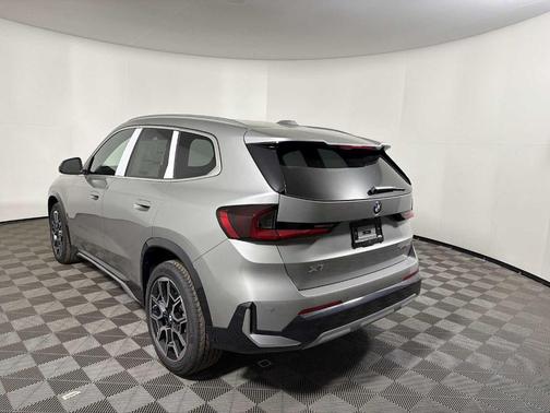 Space Silver 2026 BMW X1 xDrive28i