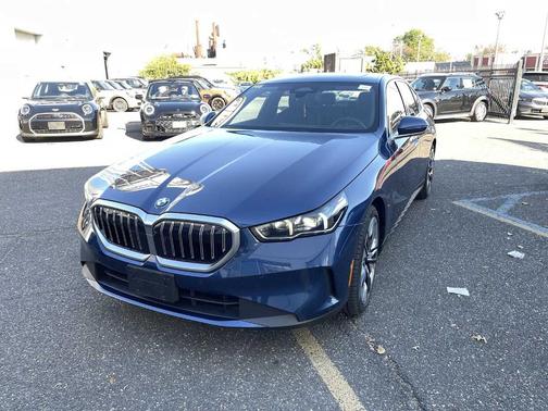 2025 BMW 530 i xDrive