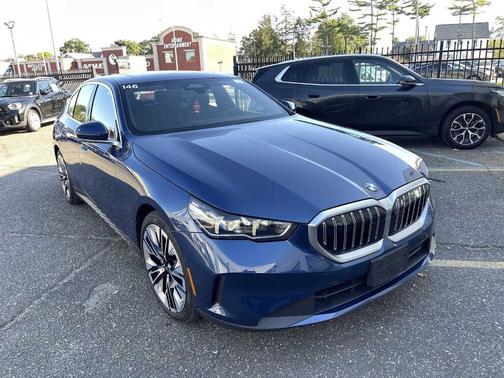 2025 BMW 530 i xDrive