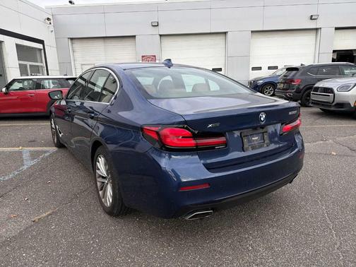 2023 BMW 530 i xDrive
