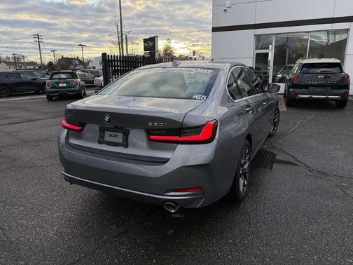 2025 BMW 330 i xDrive