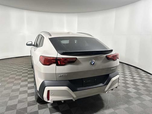 2026 BMW X2 xDrive28i