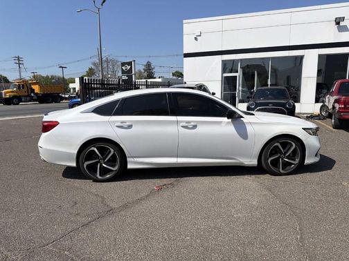 Platinum White Pearl 2021 Honda Accord Sport 1.5T