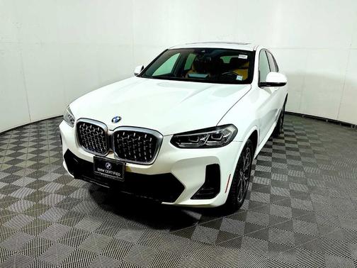 2022 BMW X4 xDrive30i