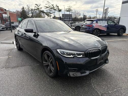 2021 BMW 330 i xDrive