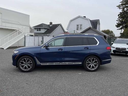 2022 BMW X7 xDrive40i