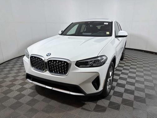 Alpine White 2025 BMW X4 xDrive30i