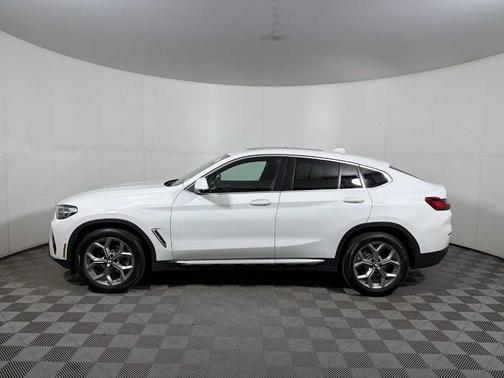 Alpine White 2025 BMW X4 xDrive30i