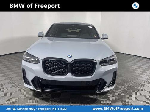 Gray Metallic 2023 BMW X4 xDrive30i