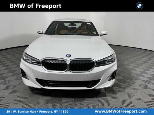 2023 BMW 330 i xDrive