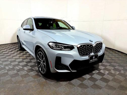 2023 BMW X4 xDrive30i