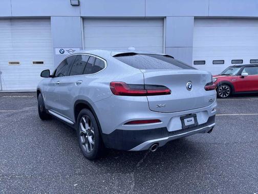 2021 BMW X4 xDrive30i