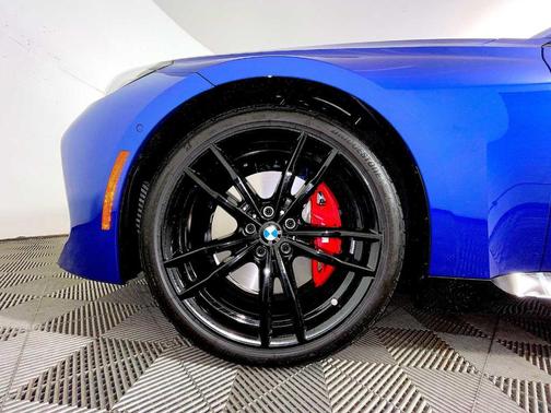 2024 BMW M240 i xDrive