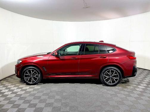2023 BMW X4 xDrive30i