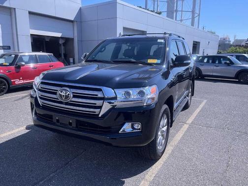2021 Toyota Land Cruiser