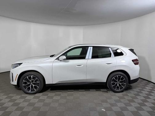 Mineral White Metallic 2026 BMW X3 30 xDrive