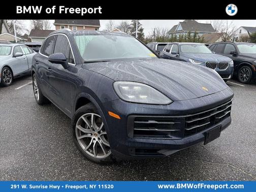 BL 2024 Porsche Cayenne Base