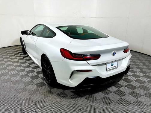 2022 BMW 840 i