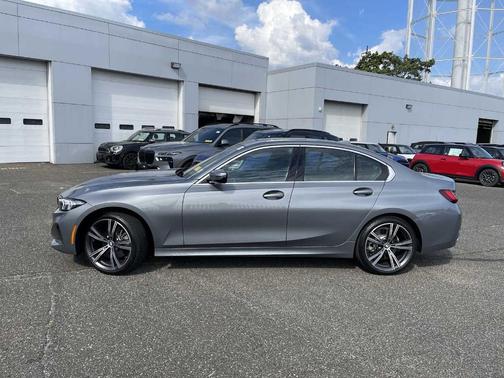 2024 BMW 330 i xDrive