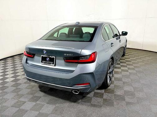 2024 BMW 330 i xDrive