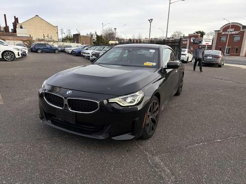 2023 BMW 230 i xDrive