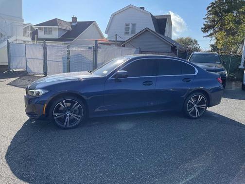 2024 BMW 330 i xDrive