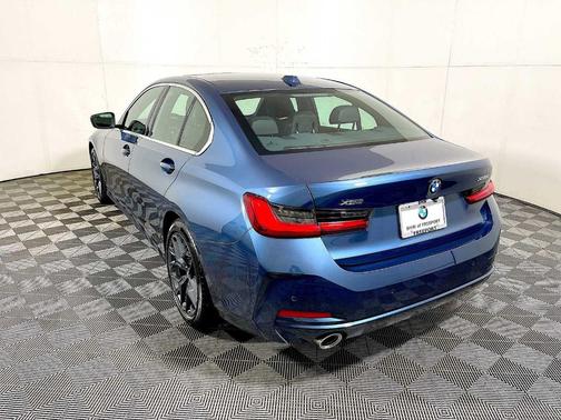 2025 BMW 330 i xDrive