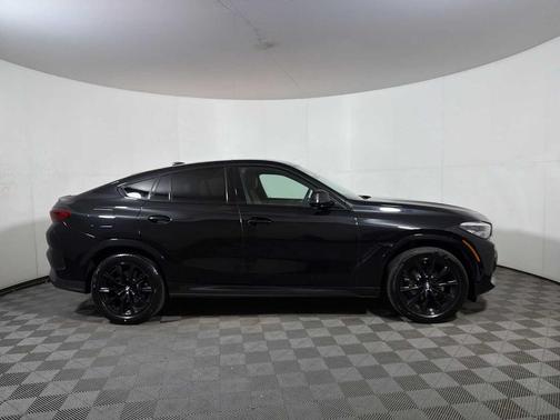 2023 BMW X6 xDrive40i