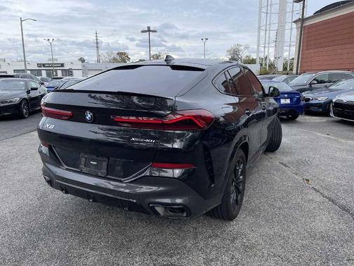 2023 BMW X6 xDrive40i