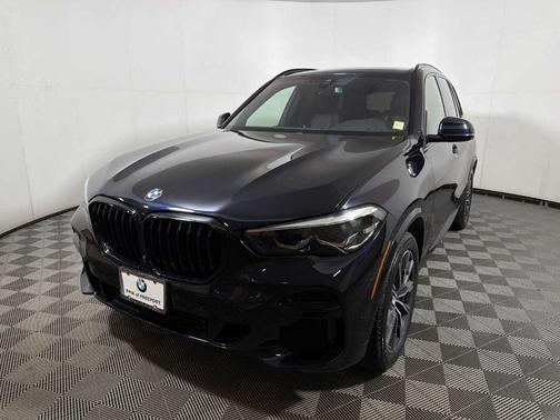 Carbon Black Metallic 2023 BMW X5 xDrive40i