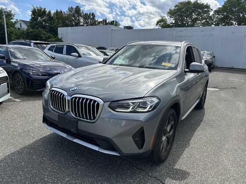 Gray Metallic 2024 BMW X3 xDrive30i