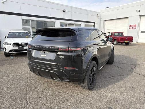 2021 Land Rover Range Rover Evoque R-Dynamic SE