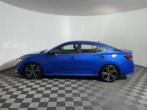 2022 Nissan Sentra SR