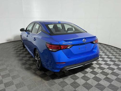 2022 Nissan Sentra SR