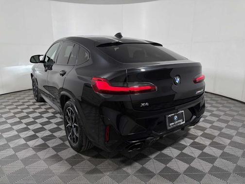 2024 BMW X4 M40i