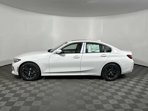 2025 BMW 330 i xDrive
