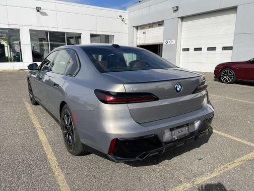 2023 BMW i7 xDrive60