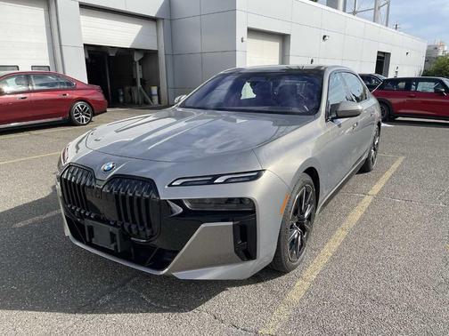 2023 BMW i7 xDrive60